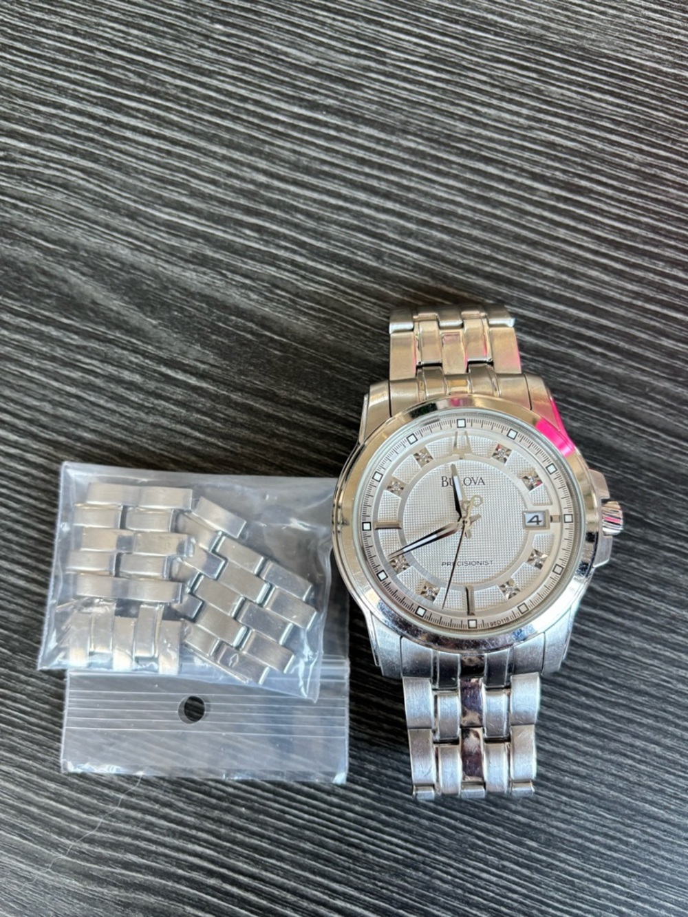 Bulova Precisionist Diamond Men's Watch 96D118 - Sweeping Seconds - Silver